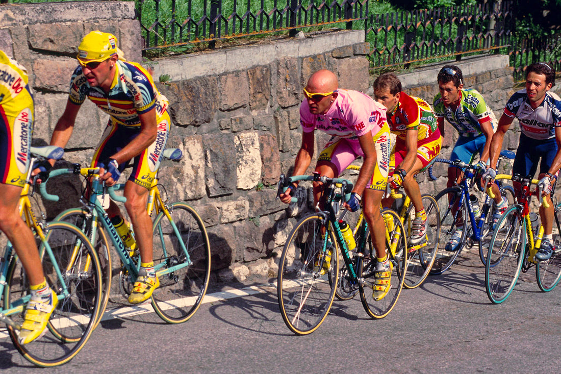 Cyclist at the Giro d'Italia wearing sport eyewear